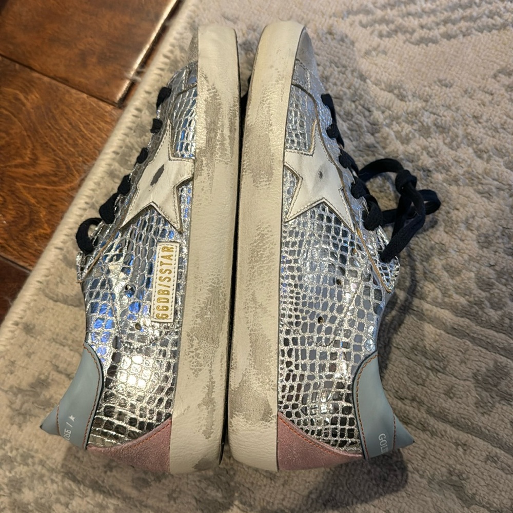 Only worn once. Purchased on frwd.com. Perfect condition. Made in Italy - size 6